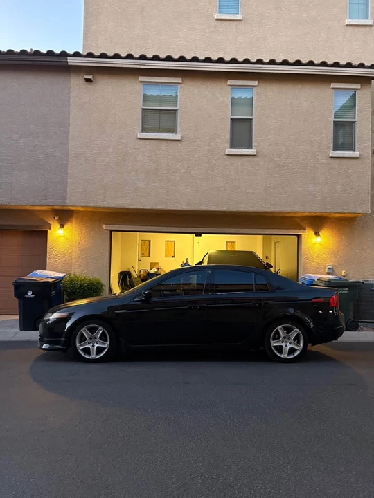 2005 Acura TL 3rd Gen - Image 3 of 17