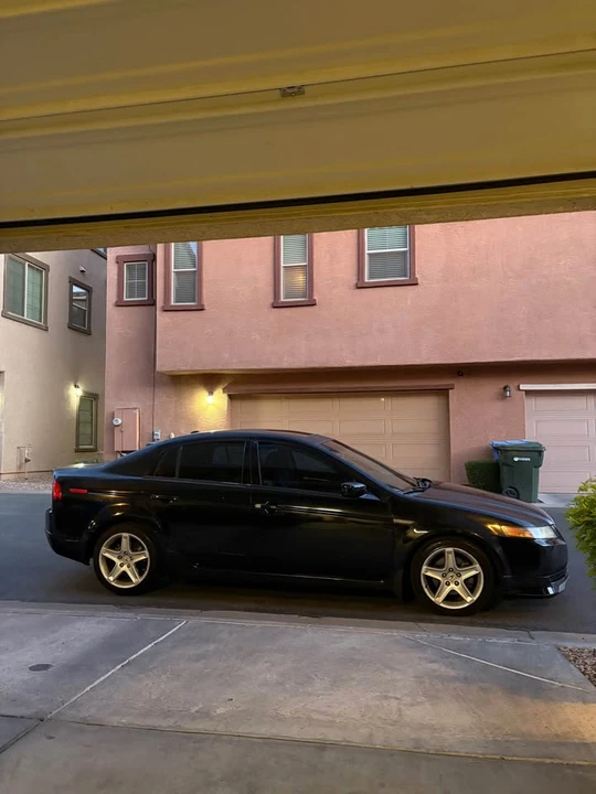 2005 Acura TL 3rd Gen - Image 7 of 17