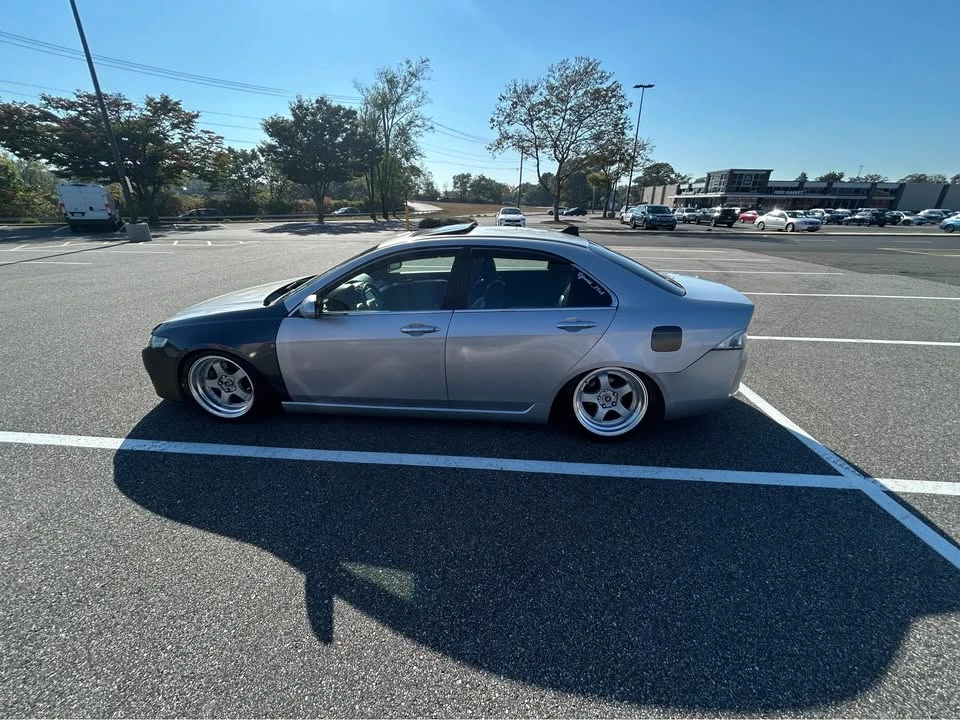 2005 Acura TLX - Image 2 of 9