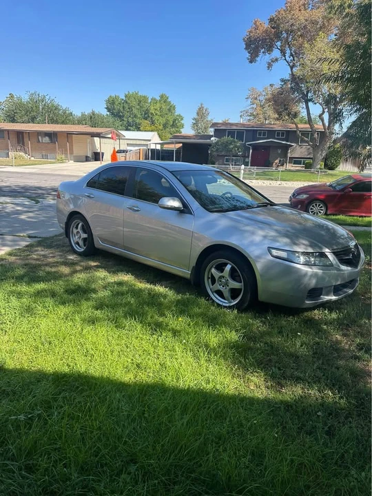 2005 Acura TSX 1st Gen - Image 3 of 3