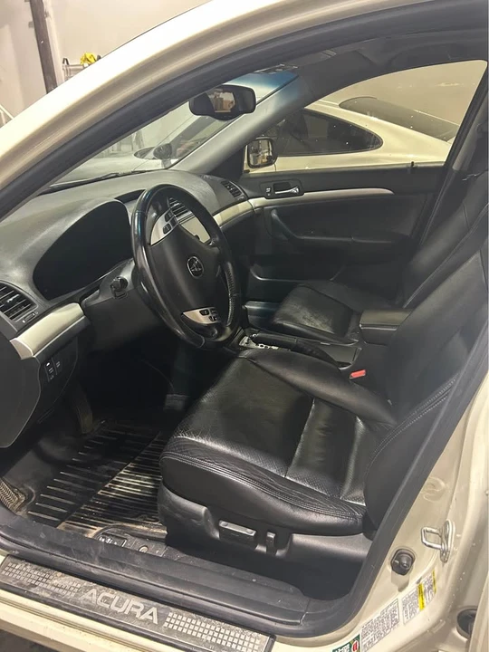 2005 Acura TSX 1st Gen - Image 6 of 10