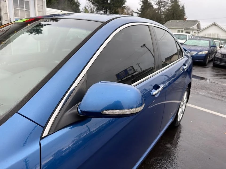 2005 Acura TSX 1st Gen - Image 9 of 20