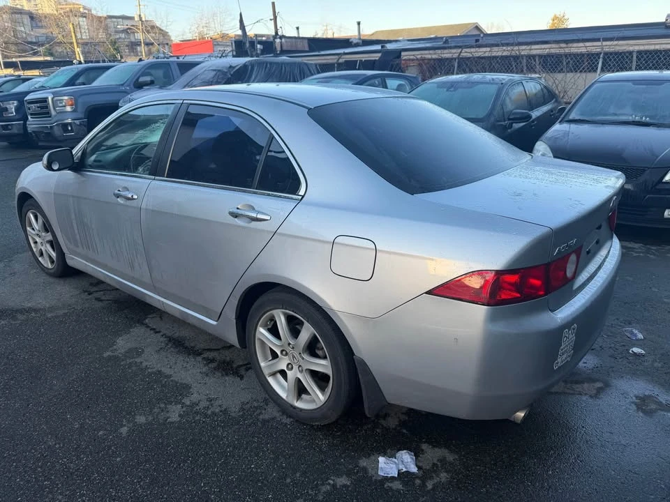 2005 Acura TSX 1st Gen - Image 4 of 5
