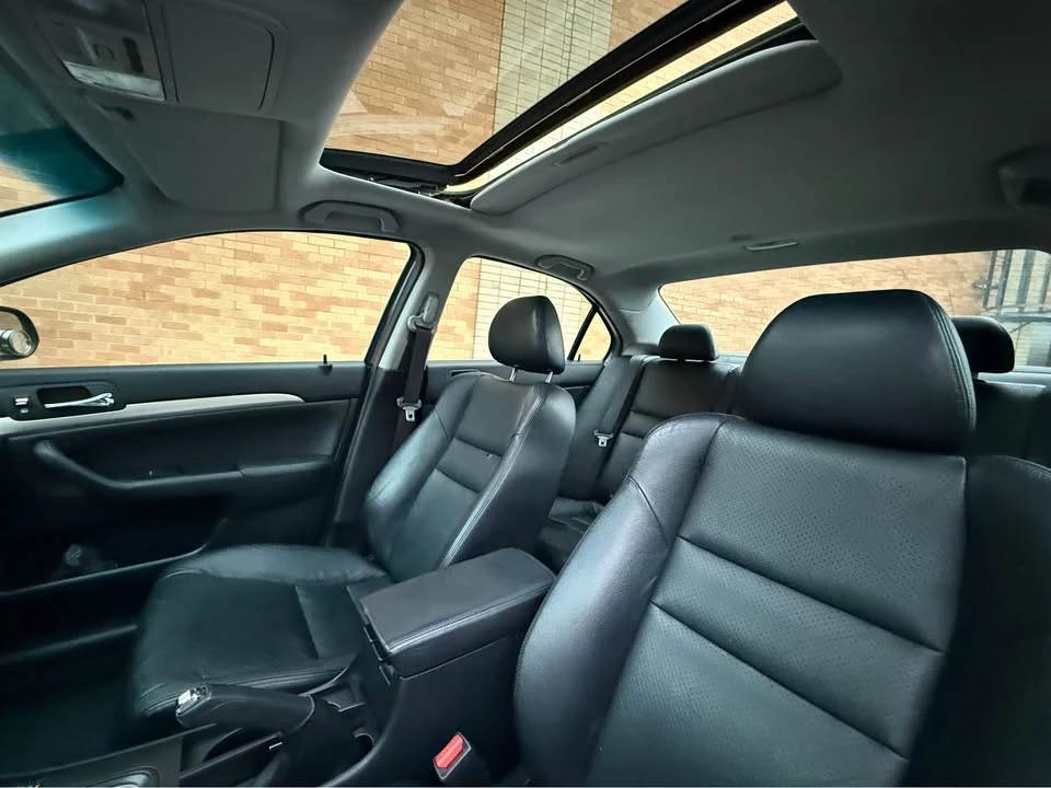 2005 Acura TSX 1st Gen - Image 4 of 9