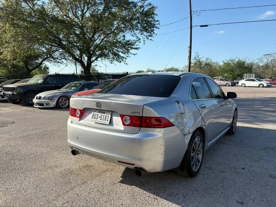 2005 Acura TSX 1st Gen - Image 5 of 8