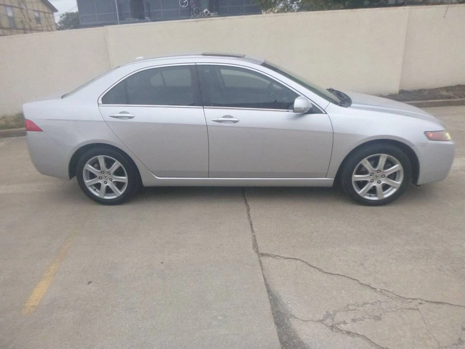 2005 Acura TSX 1st Gen - Image 3 of 20