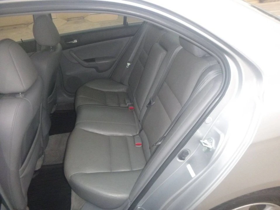 2005 Acura TSX 1st Gen - Image 16 of 20