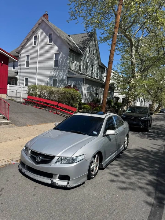 2005 Acura TSX 1st Gen - Image 3 of 5