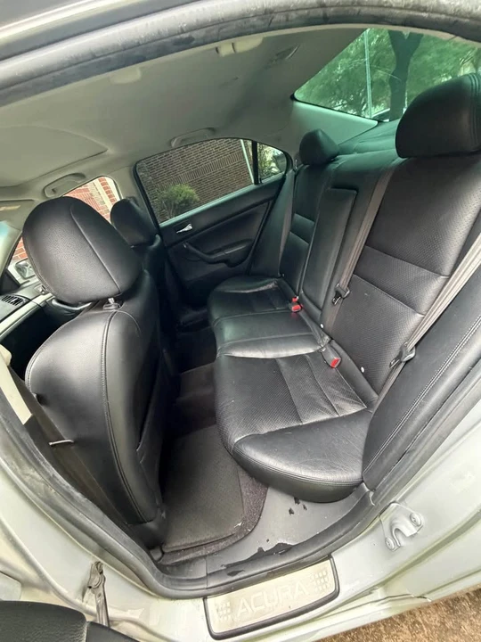 2005 Acura TSX 1st Gen - Image 10 of 19
