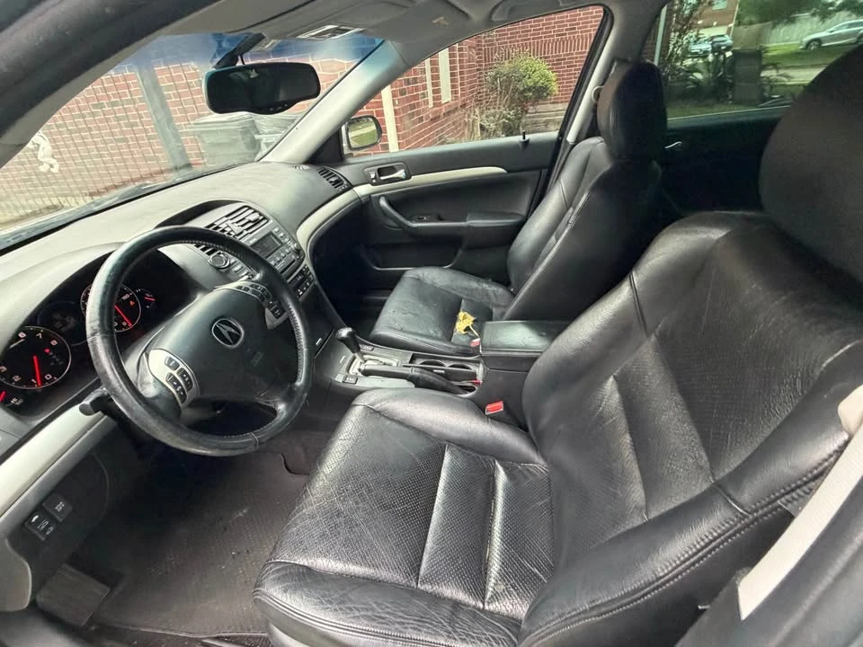 2005 Acura TSX 1st Gen - Image 11 of 19