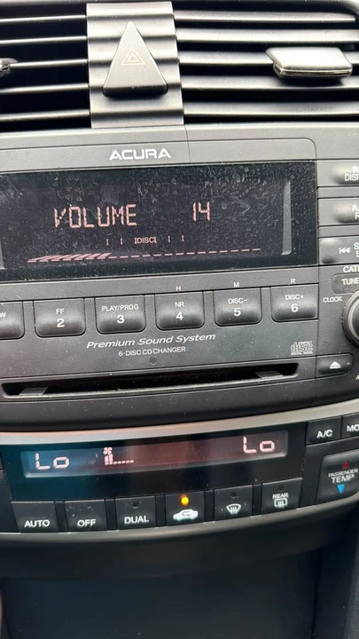 2005 Acura TSX 1st Gen - Image 15 of 19