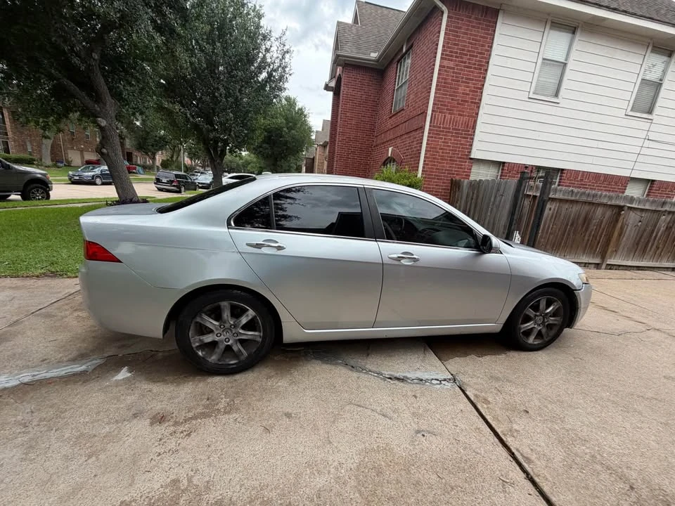 2005 Acura TSX 1st Gen - Image 17 of 19