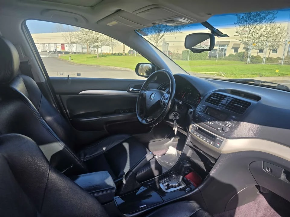 2005 Acura TSX 1st Gen - Image 9 of 19