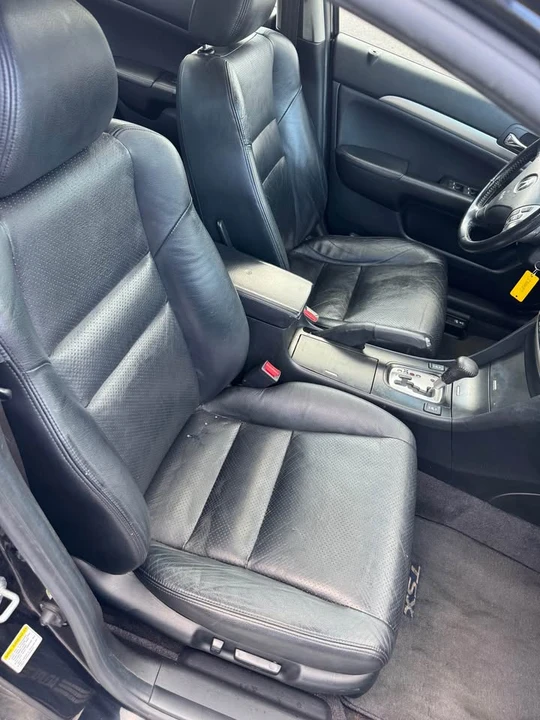 2005 Acura TSX 1st Gen - Image 6 of 7