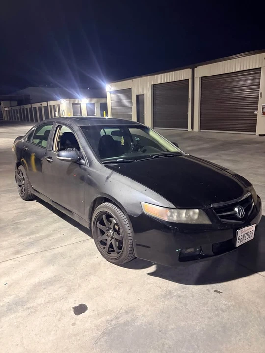 2005 Acura TSX 1st Gen - Image 3 of 12
