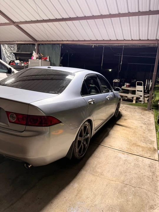 2005 Acura TSX 1st Gen - Image 3 of 5