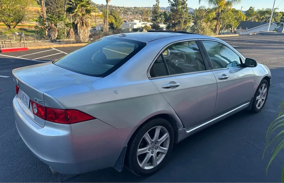 2005 Acura TSX 1st Gen - Image 3 of 7