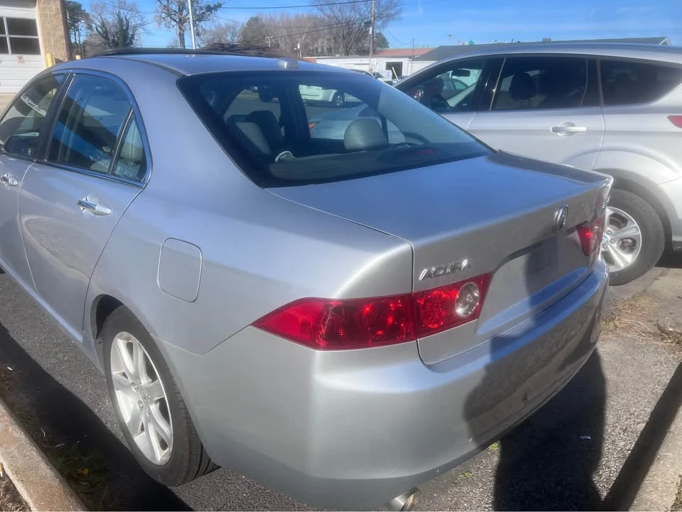 2005 Acura TSX 1st Gen - Image 4 of 12