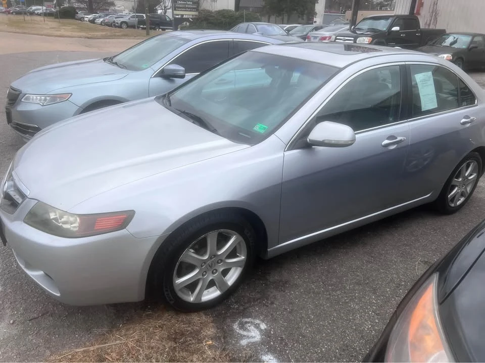 2005 Acura TSX 1st Gen - Image 2 of 12