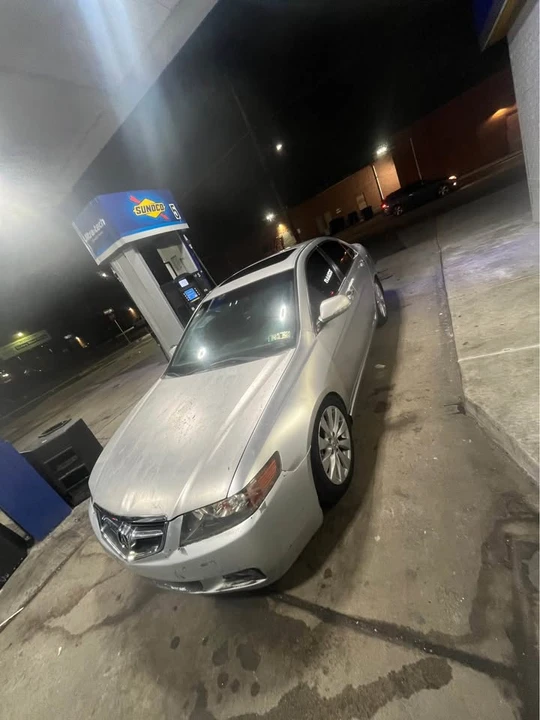2005 Acura TSX 1st Gen - Image 3 of 5
