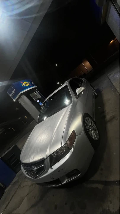 2005 Acura TSX 1st Gen - Image 5 of 5