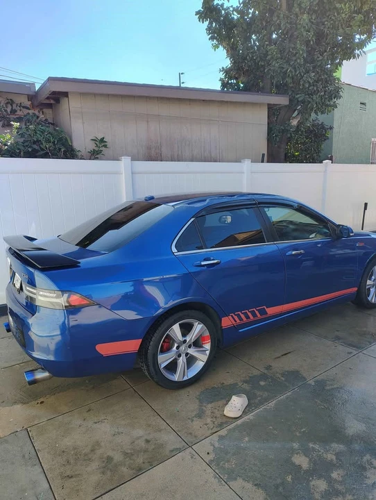 2005 Acura TSX 1st Gen - Image 5 of 16