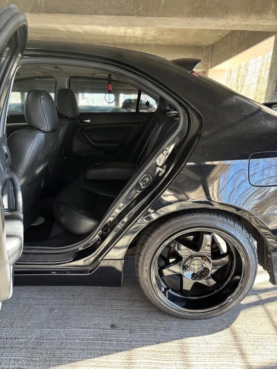 2005 Acura TSX 1st Gen - Image 13 of 16