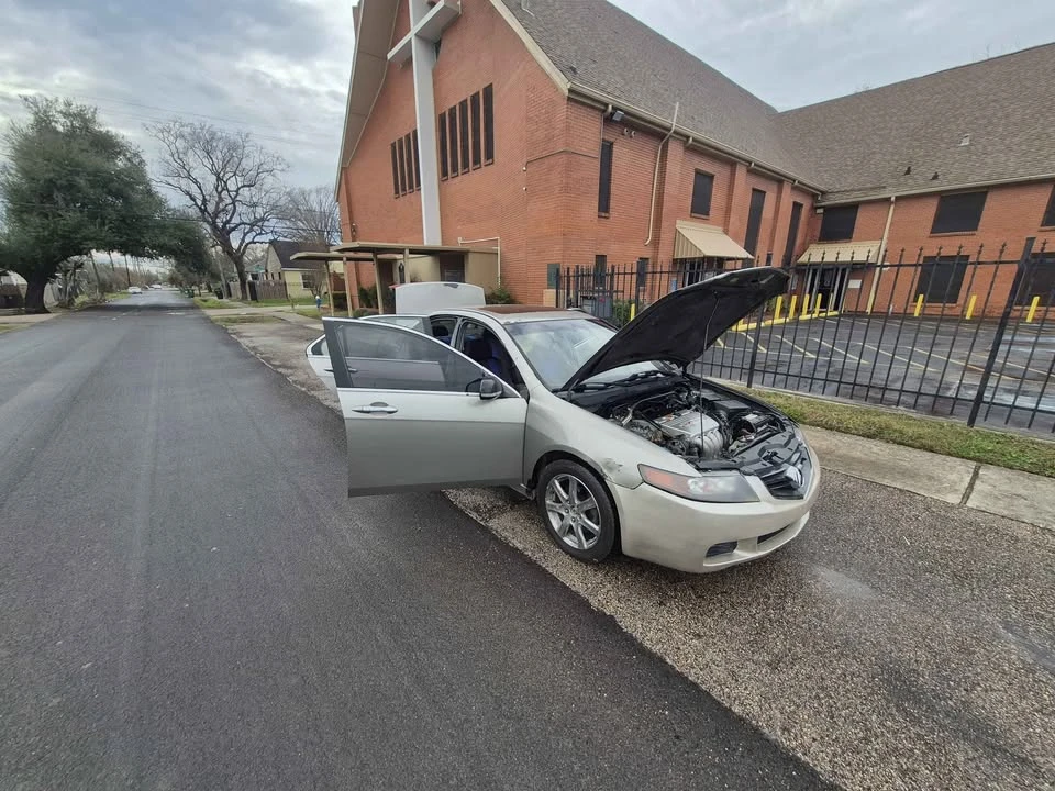 2005 Acura TSX 1st Gen - Image 9 of 17