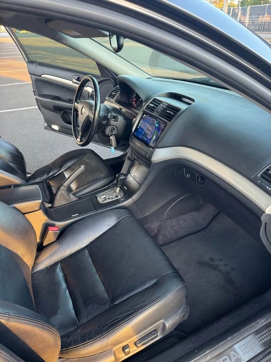 2005 Acura TSX 1st Gen - Image 9 of 14