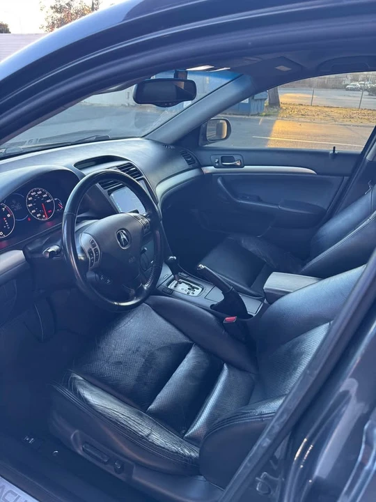 2005 Acura TSX 1st Gen - Image 13 of 14
