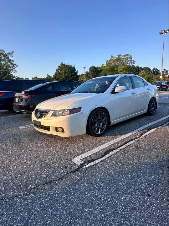 2005 Acura TSX 1st Gen - Image 9 of 19