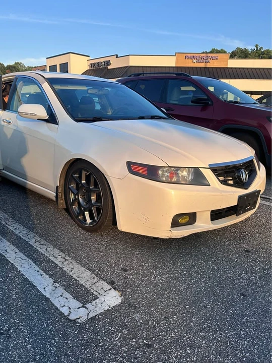 2005 Acura TSX 1st Gen - Image 8 of 19