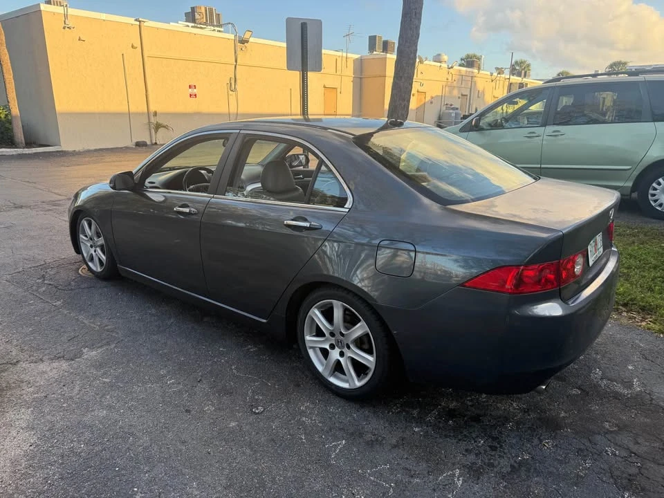 2005 Acura TSX 1st Gen - Image 2 of 11