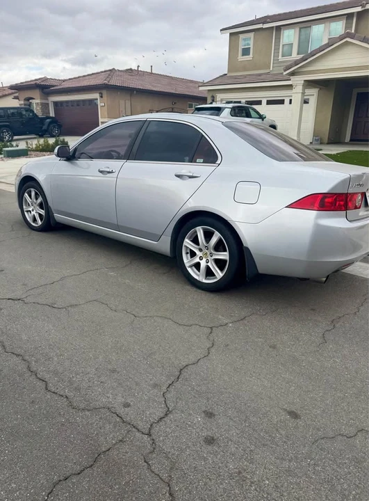 2005 Acura TSX 1st Gen - Image 3 of 11