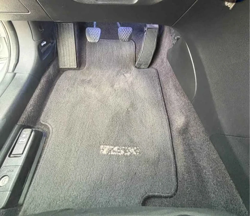 2005 Acura TSX 1st Gen - Image 7 of 14