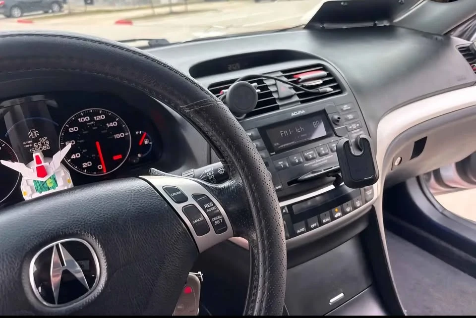 2005 Acura TSX 1st Gen - Image 8 of 14