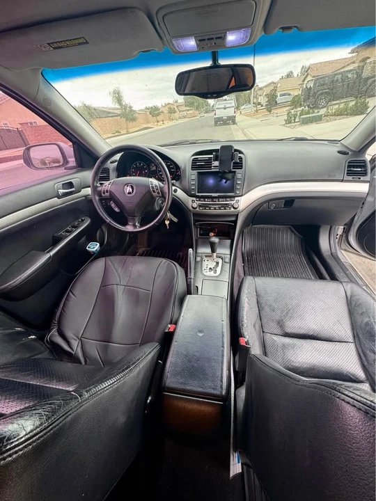 2005 Acura TSX 1st Gen - Image 10 of 11