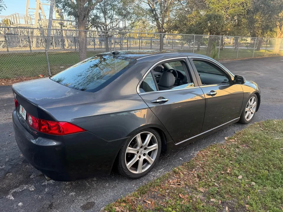 2005 Acura TSX 1st Gen - Image 3 of 11