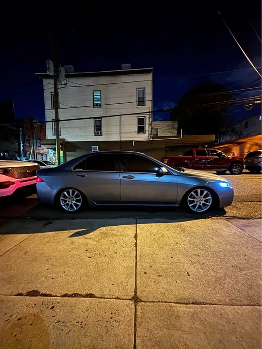 2005 Acura TSX 1st Gen - Image 3 of 7