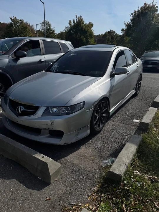 2005 Acura TSX 1st Gen - Image 8 of 9