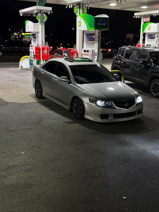 2005 Acura TSX 1st Gen - Image 6 of 9