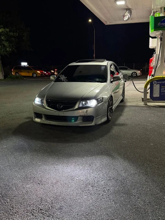 2005 Acura TSX 1st Gen - Image 5 of 9