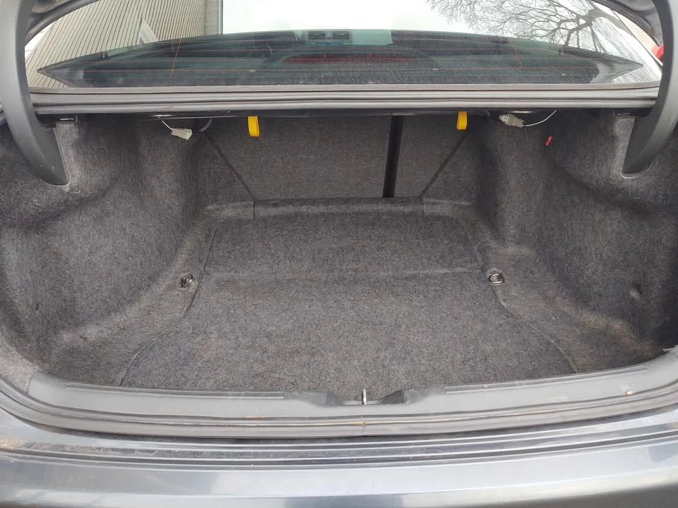 2005 Acura TSX 1st Gen - Image 9 of 10