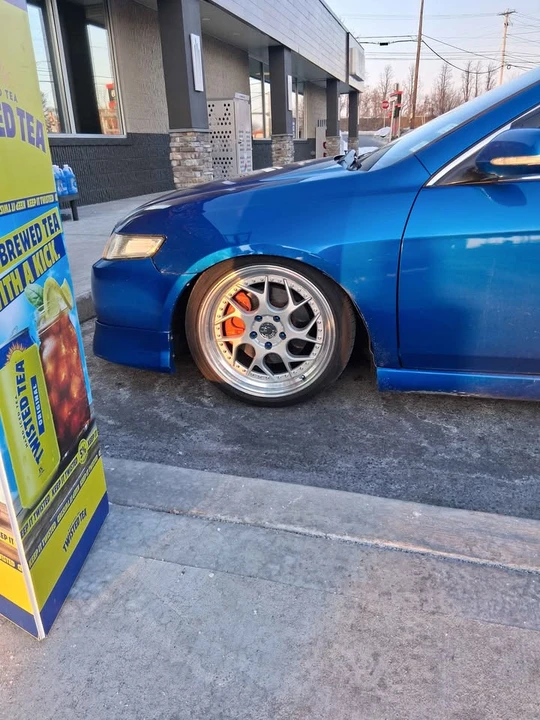 2005 Acura TSX 1st Gen - Image 2 of 18