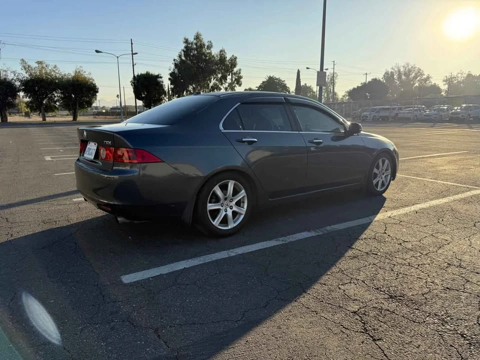2005 Acura TSX 1st Gen - Image 2 of 11
