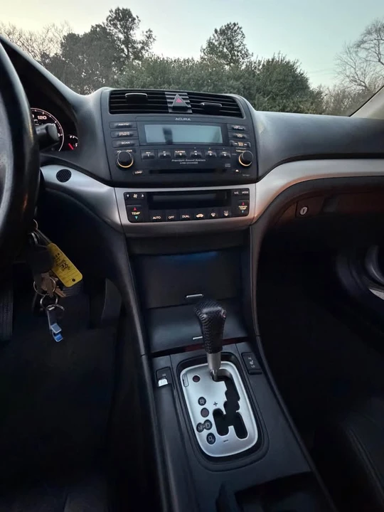 2005 Acura TSX 1st Gen - Image 11 of 20