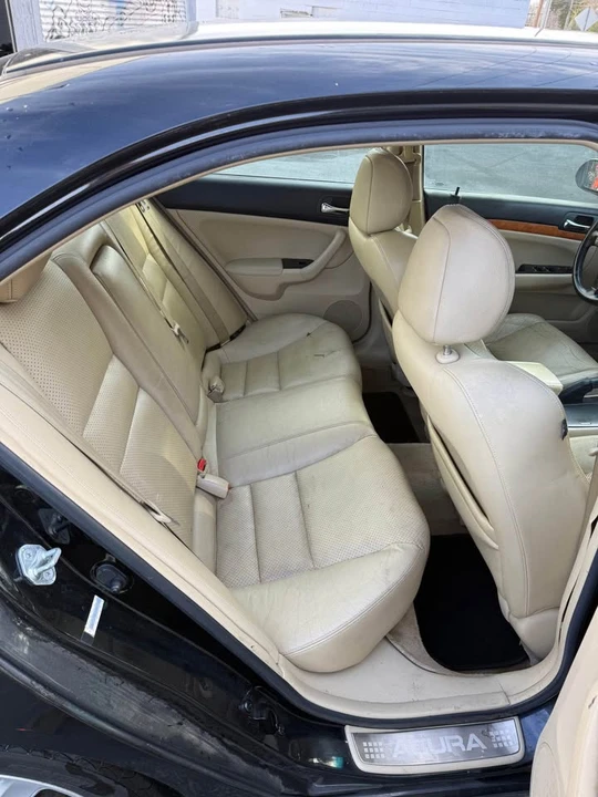 2005 Acura TSX 1st Gen - Image 9 of 13