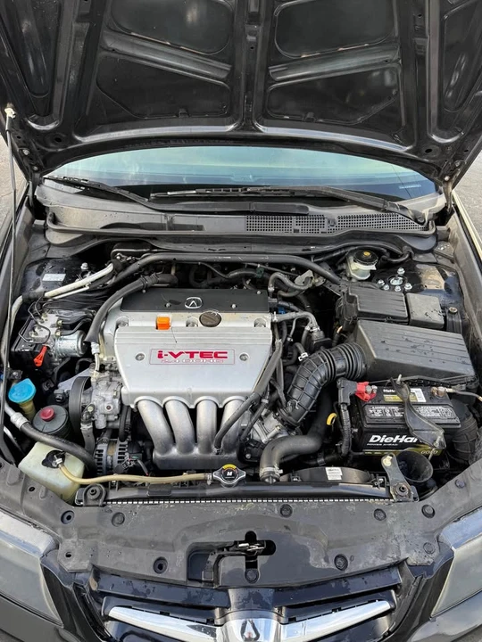 2005 Acura TSX 1st Gen - Image 12 of 13