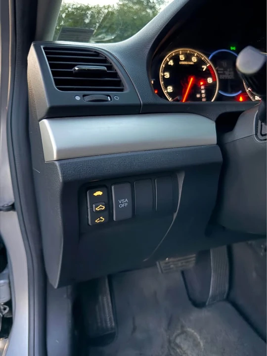 2005 Acura TSX 1st Gen - Image 12 of 20