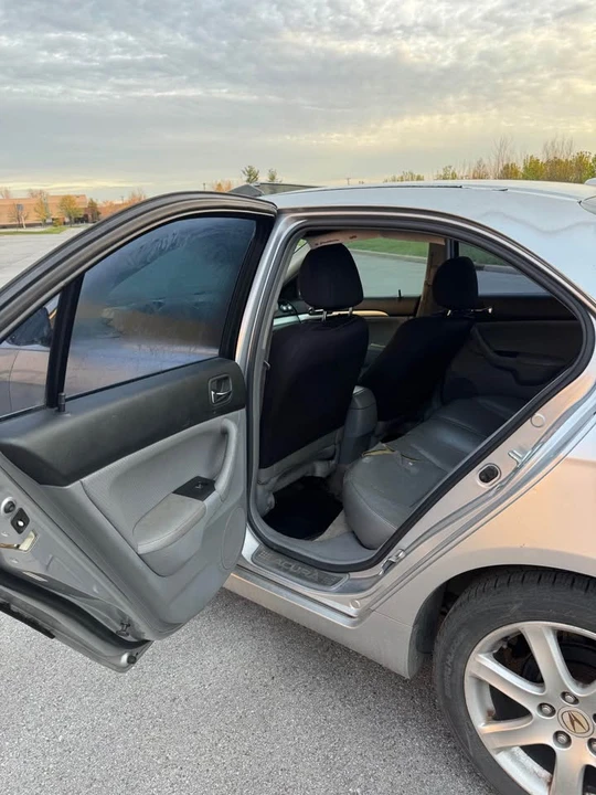 2005 Acura TSX 1st Gen - Image 7 of 16
